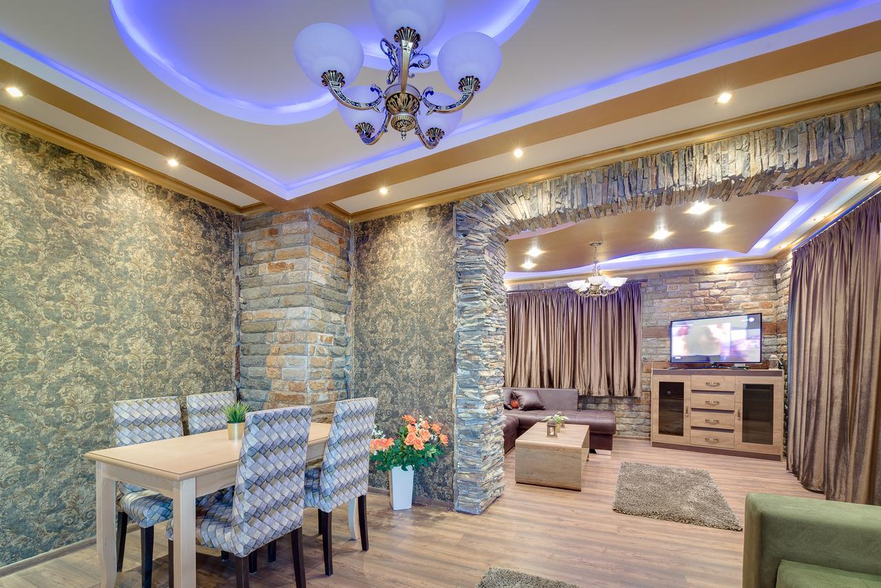 Unique Atmosphere With Golden Standard Design Sofya Dış mekan fotoğraf