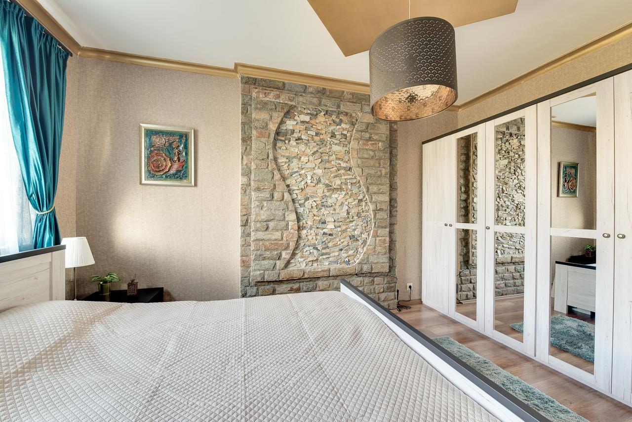 Unique Atmosphere With Golden Standard Design Sofya Dış mekan fotoğraf